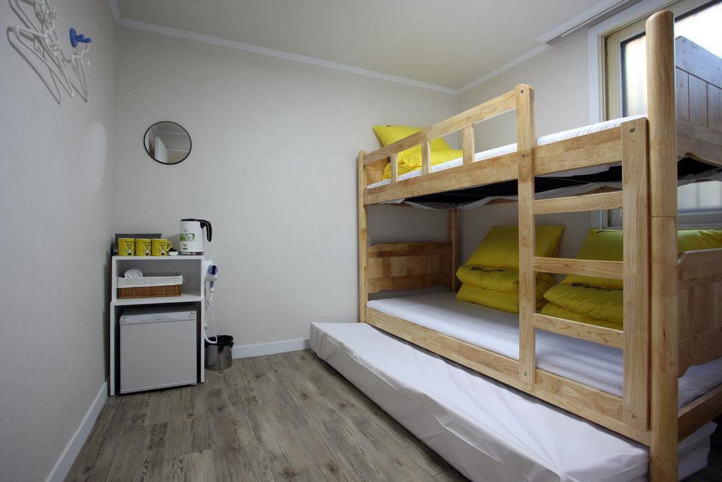 Guesthouse Dodam I Seoul Room photo